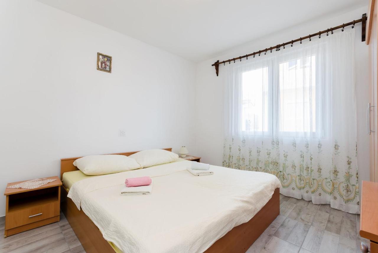 Apartments Danica Lopar Exterior photo