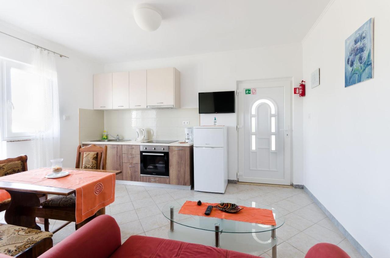Apartments Danica Lopar Exterior photo